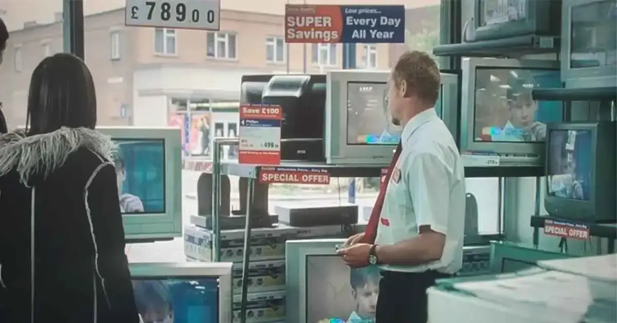 15 Overlooked Film Details That Reveal Hidden Storytelling