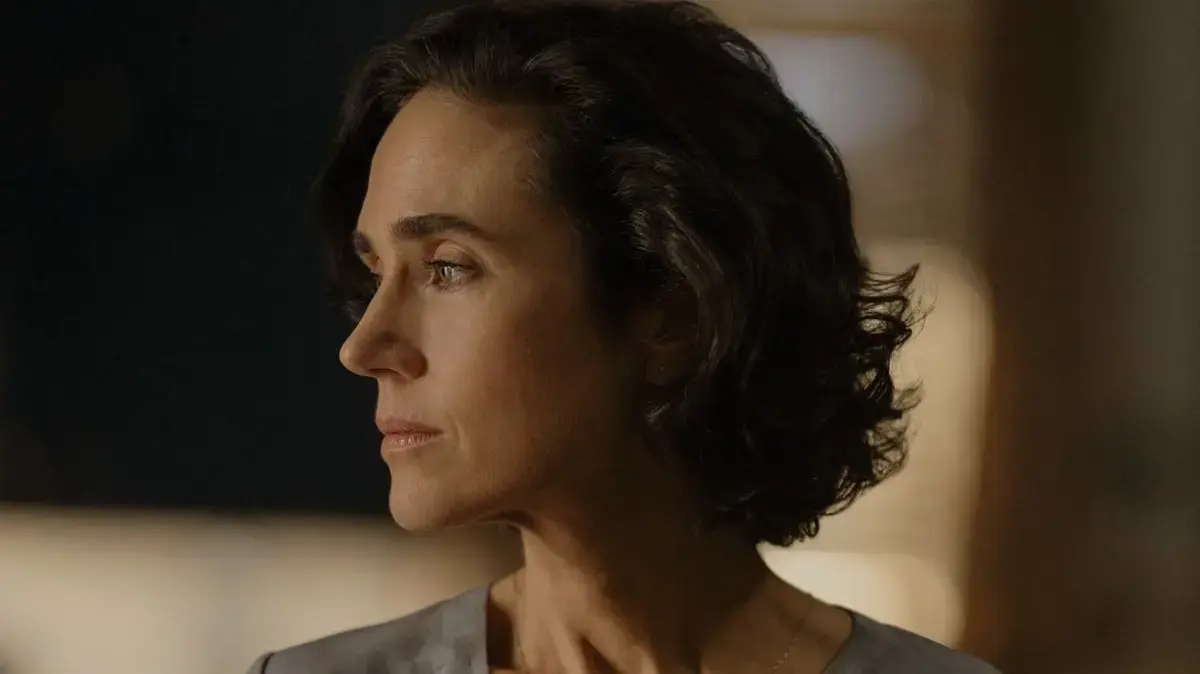 Apple TV's Sci-Fi Hit Returns Despite Finishing Storyline
