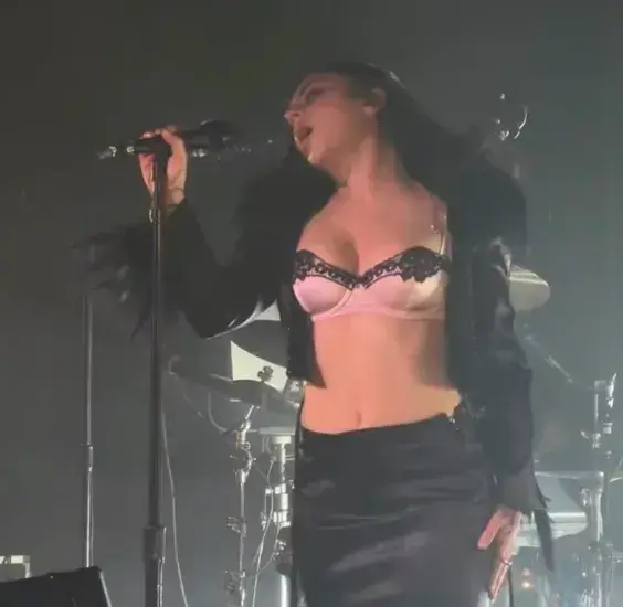 Charli XCX Premieres New Album Tracks Live in Nashville