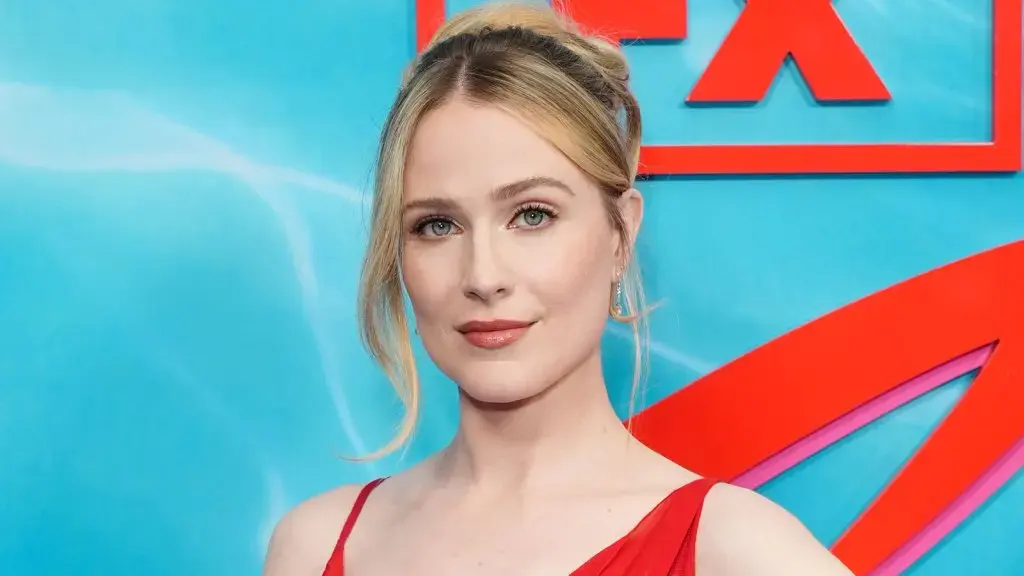 Evan Rachel Wood Expresses Disappointment Over 'Practical Magic 2' Exclusion