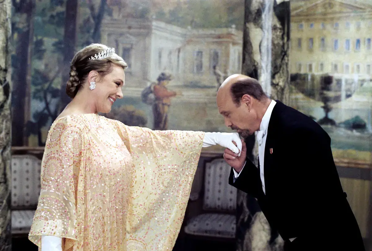 Julie Andrews Declines Princess Diaries 3 Role