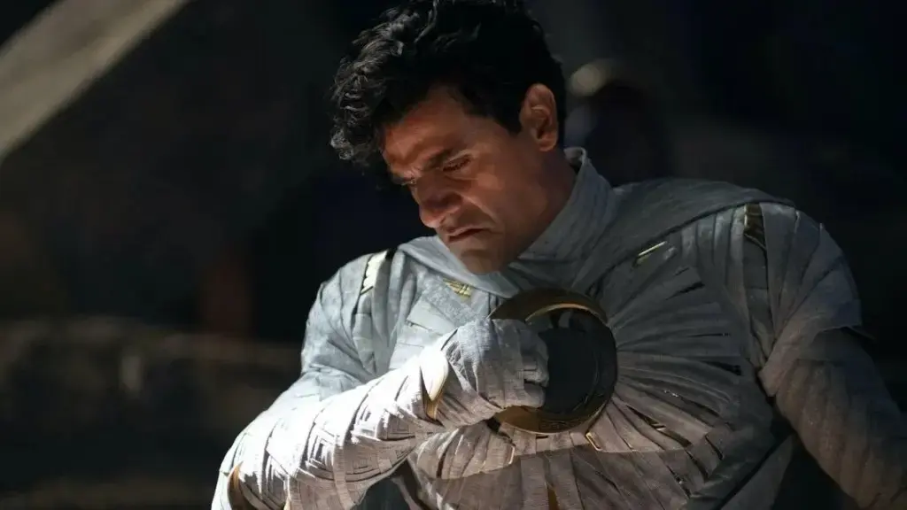 Oscar Isaac Sparks Speculation About Charles Melton's Role in X-Men Reboot