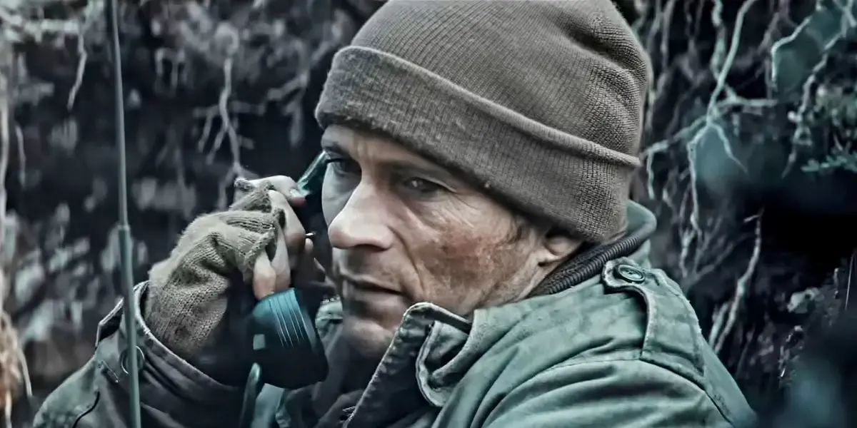 Scott Eastwood's WWII Thriller Revives Classic War Film Trope