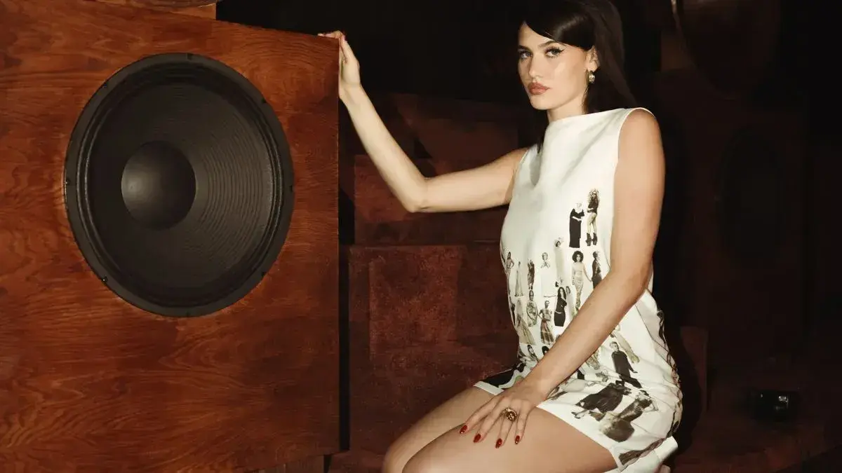 Sienna Spiro Embarks on "My House" World Tour