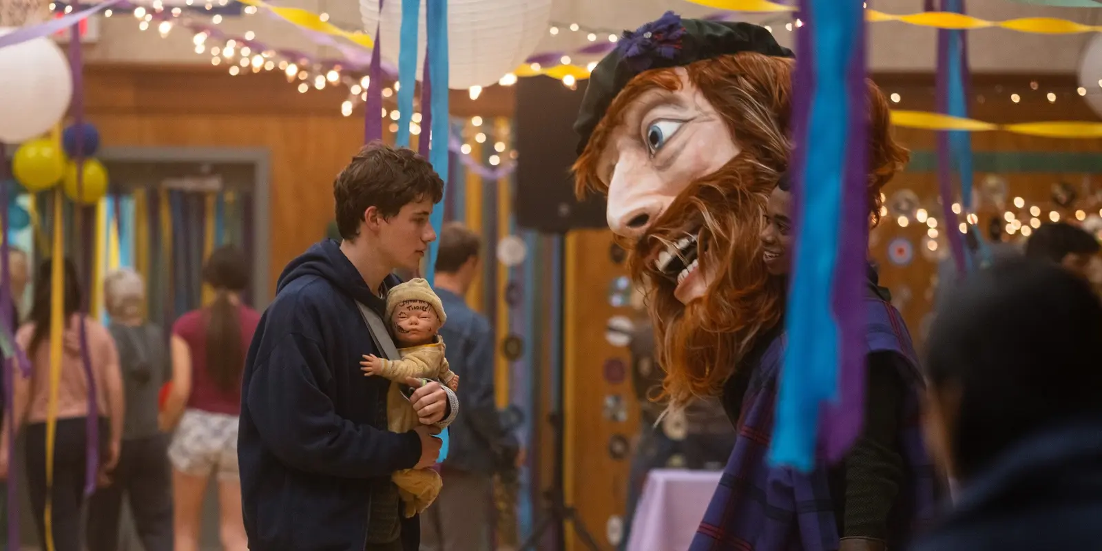 Hulu’s New Mystery Comedy Becomes an Instant Streaming Phenomenon