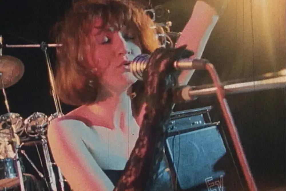 Rock Icon Bára Basiková Confronts Personal Trauma on Stage, Says Filmmaker Helena Třeštíková